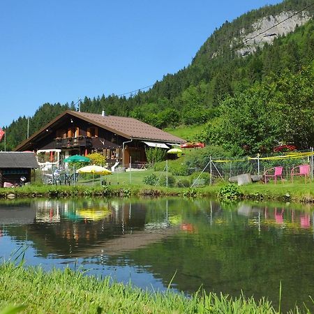 Auberge de jeunesse Backpacker Le Petit Baroudeur à Champéry Extérieur photo