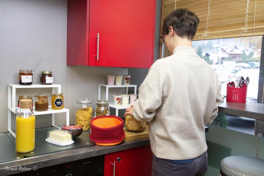 Auberge de jeunesse Backpacker Le Petit Baroudeur à Champéry Extérieur photo