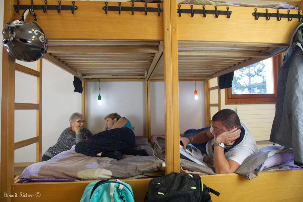 Auberge de jeunesse Backpacker Le Petit Baroudeur à Champéry Extérieur photo