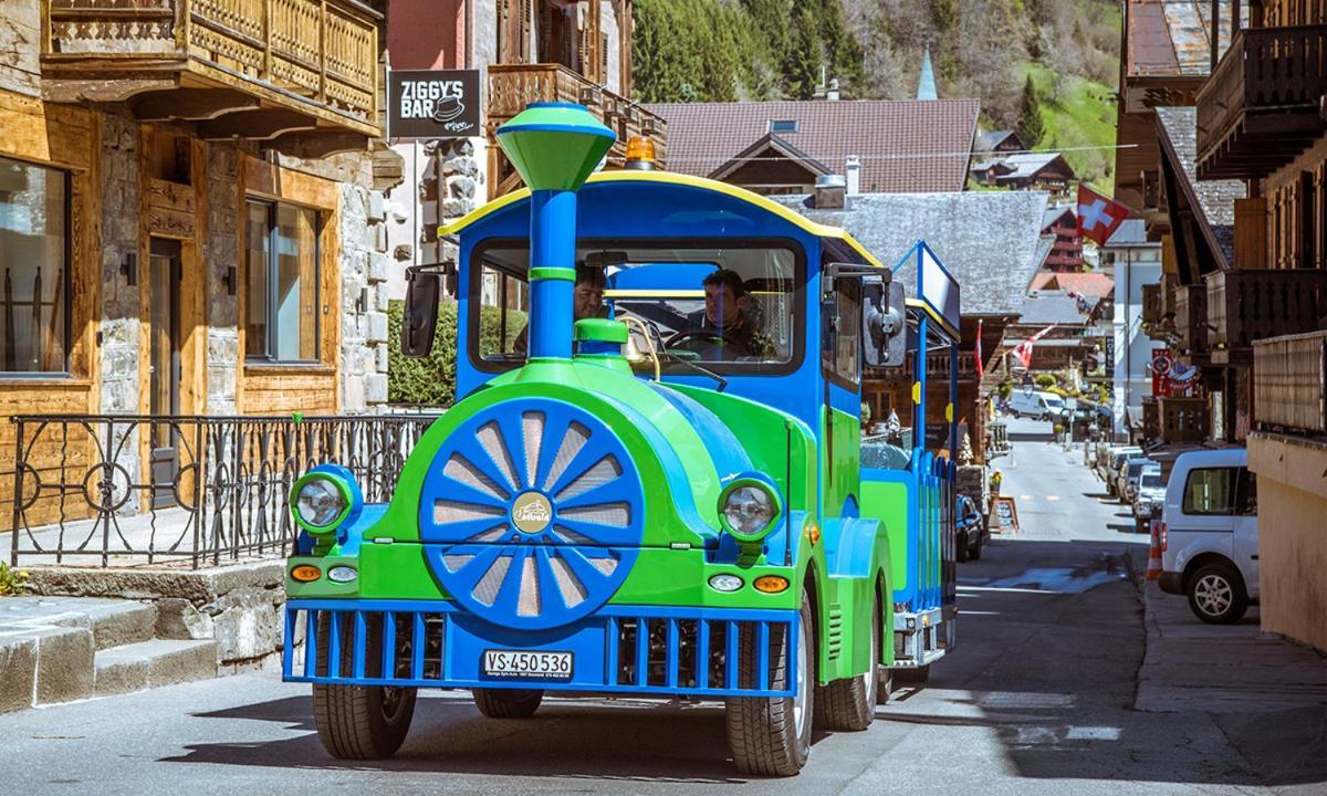 Auberge de jeunesse Backpacker Le Petit Baroudeur à Champéry Extérieur photo